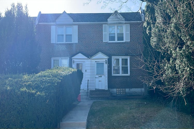 7352 Woodcrest Ave Philadelphia, PA 19151, Philadelphia County