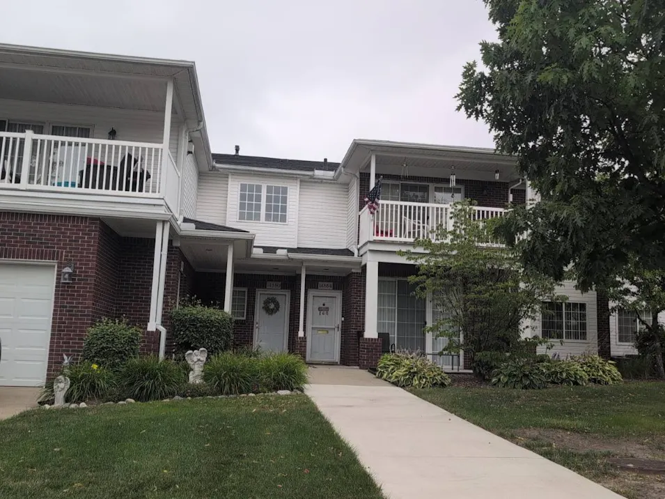 14554 Moravian Manor Cir, Unit 76 Sterling Heights, MI 48312, Macomb County