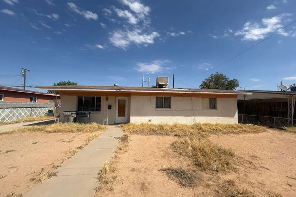 5709 Arrowhead Dr. El Paso, TX 79924, El Paso County
