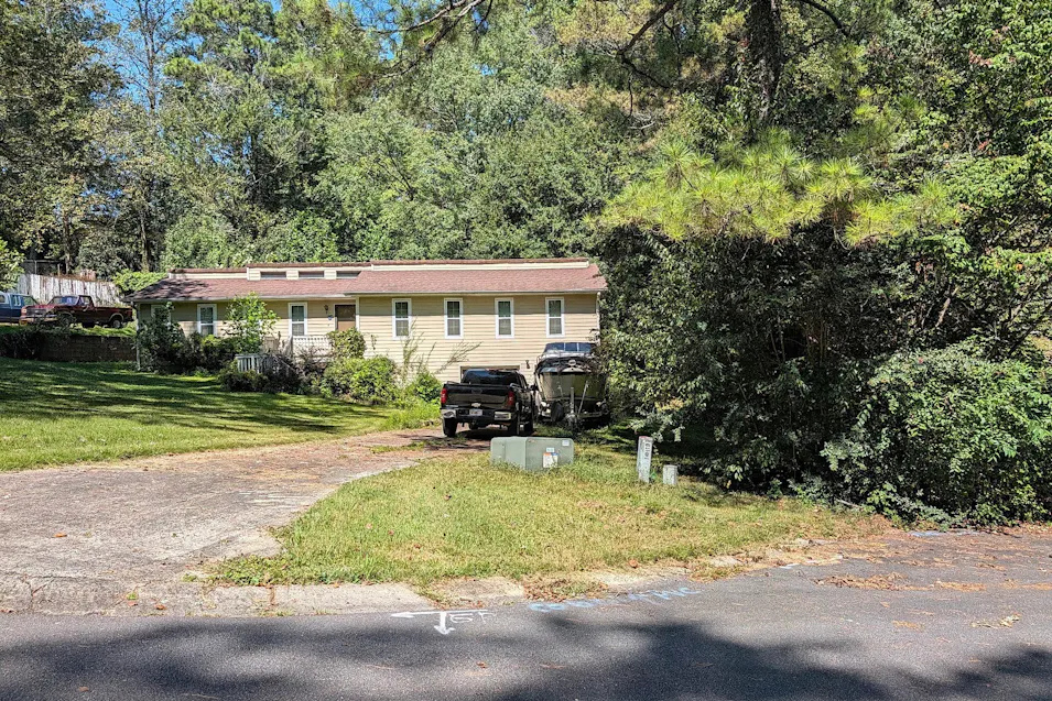 2151 Shadowwood Dr Marietta, GA 30066, Cobb County