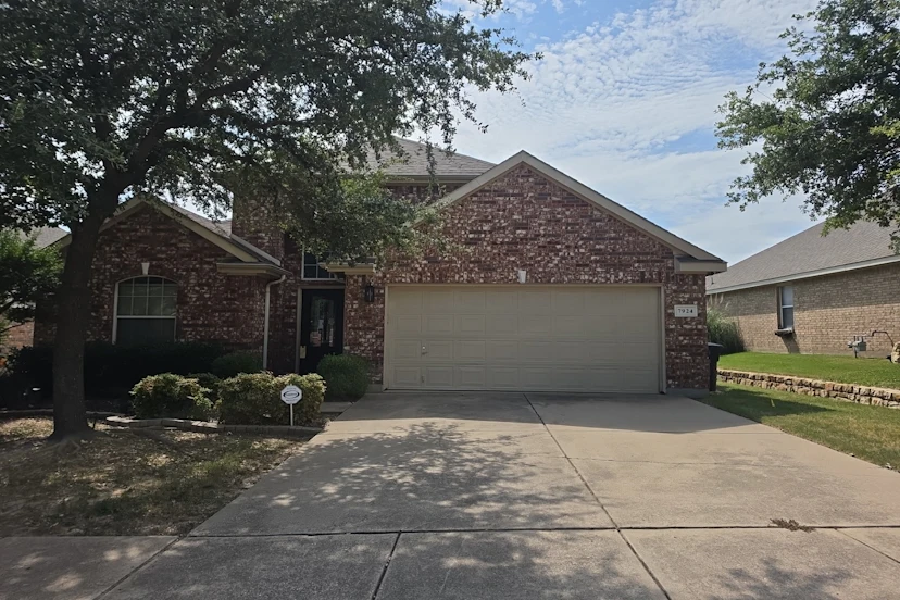 7924 Branch Hollow Trl