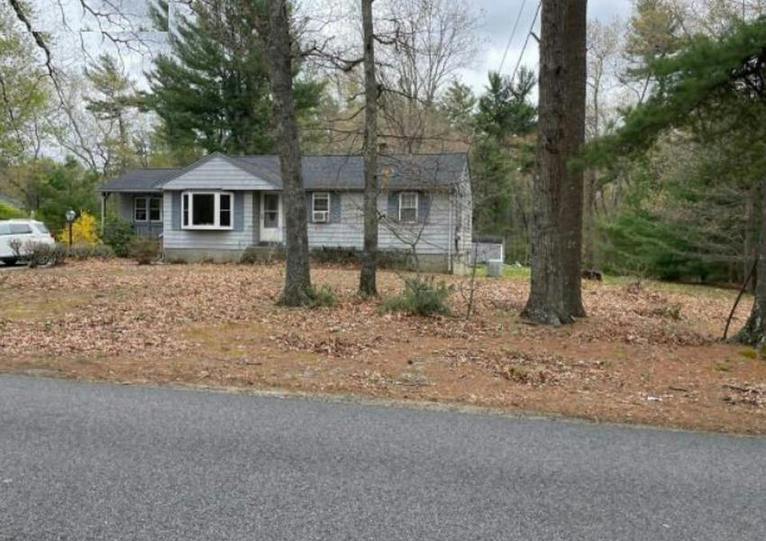 Valley St, Pembroke, MA 02359