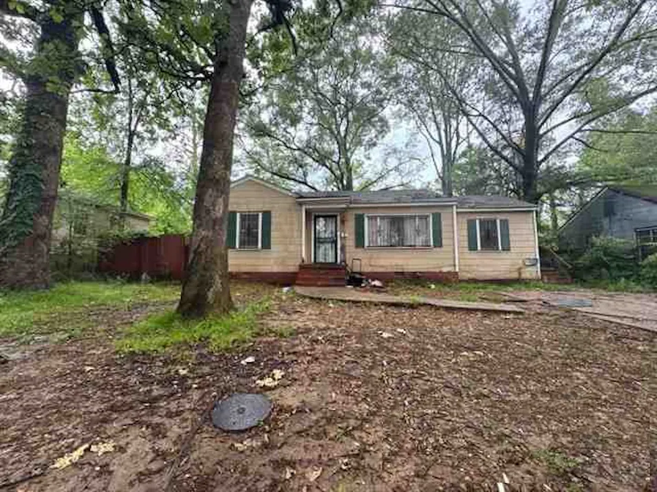 1939 Belvedere Drive Jackson, MS 39204, Hinds County