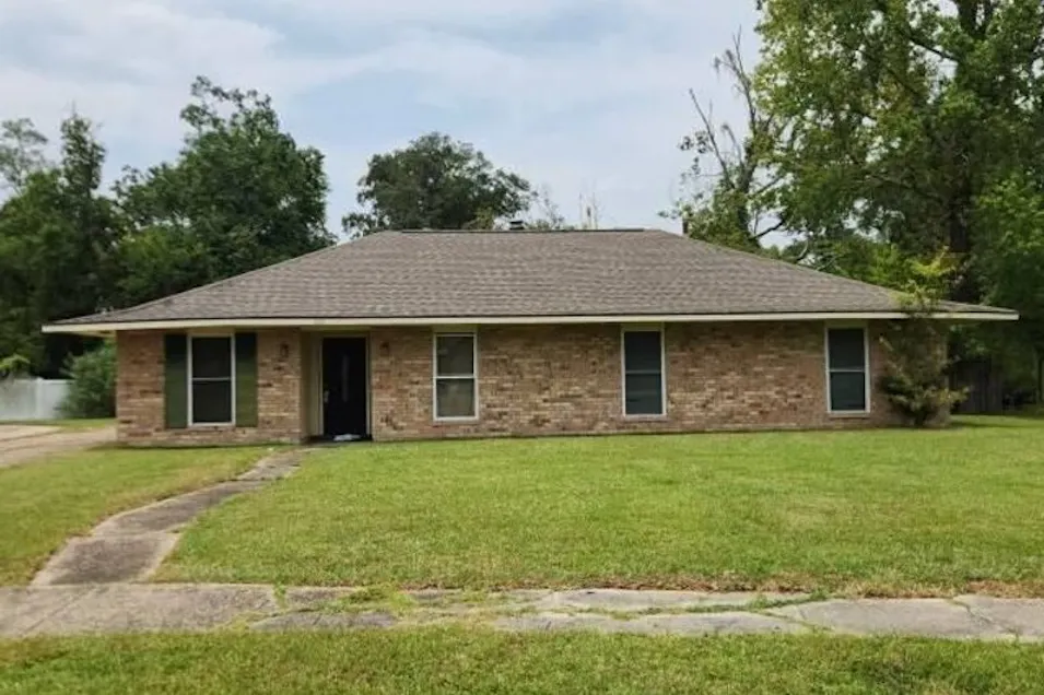 13611 Katherine Ave Baton Rouge, LA 70815, East Baton Rouge County