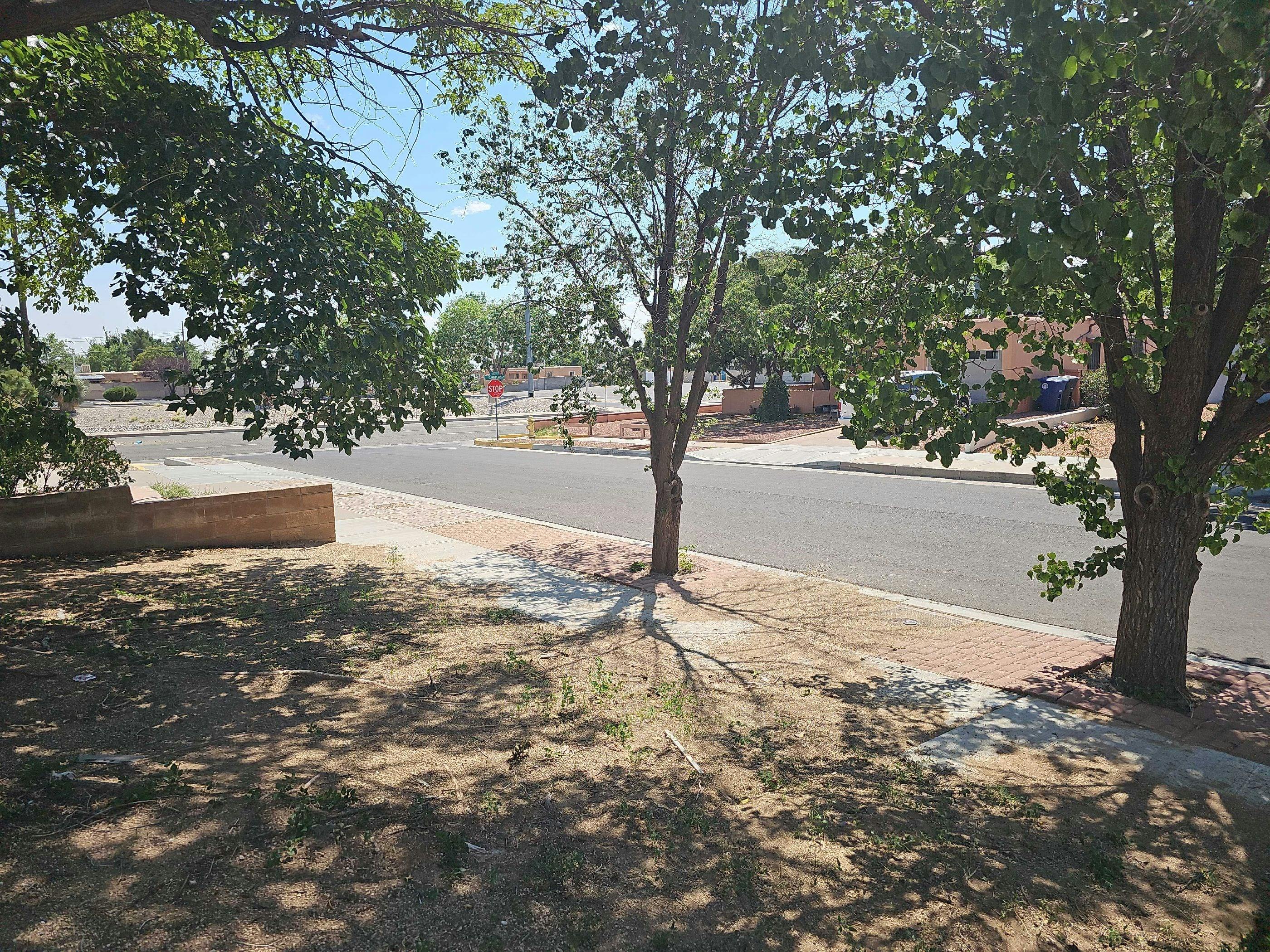 Christine St, Albuquerque, NM 87111