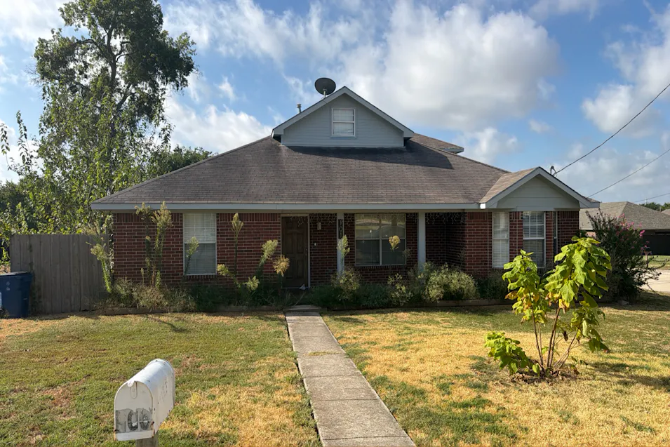 101 McKinney Ave Princeton, TX 75407, Collin County
