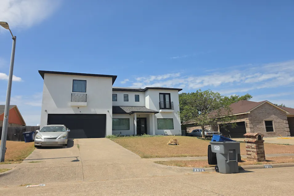 2919 E Pepperidge Dr Lancaster, TX 75134, Dallas County