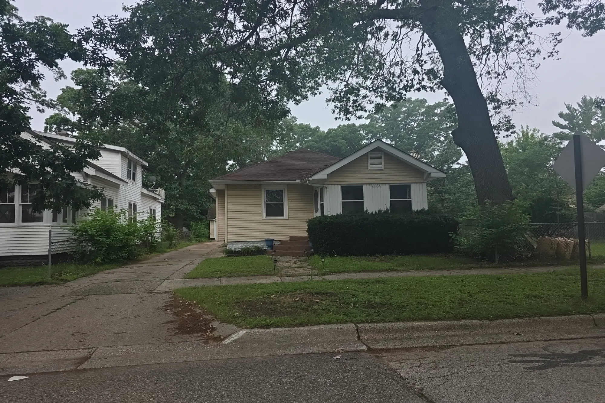 Ray St, Muskegon, MI 49442 #1