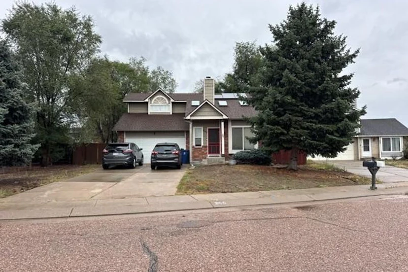 245 Pointer Place