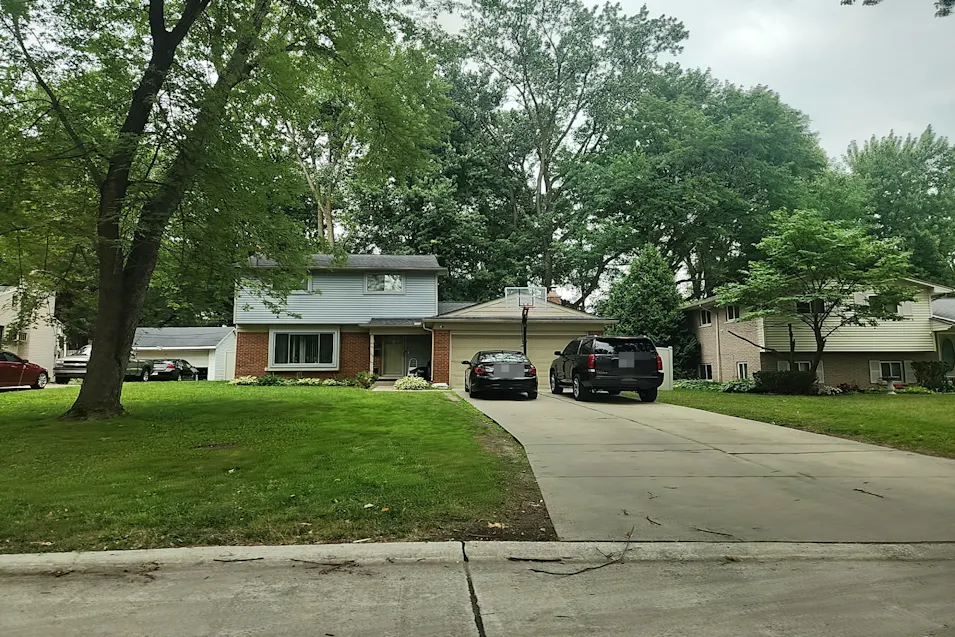 29760 Fall River Rd Southfield, MI 48076, Oakland County