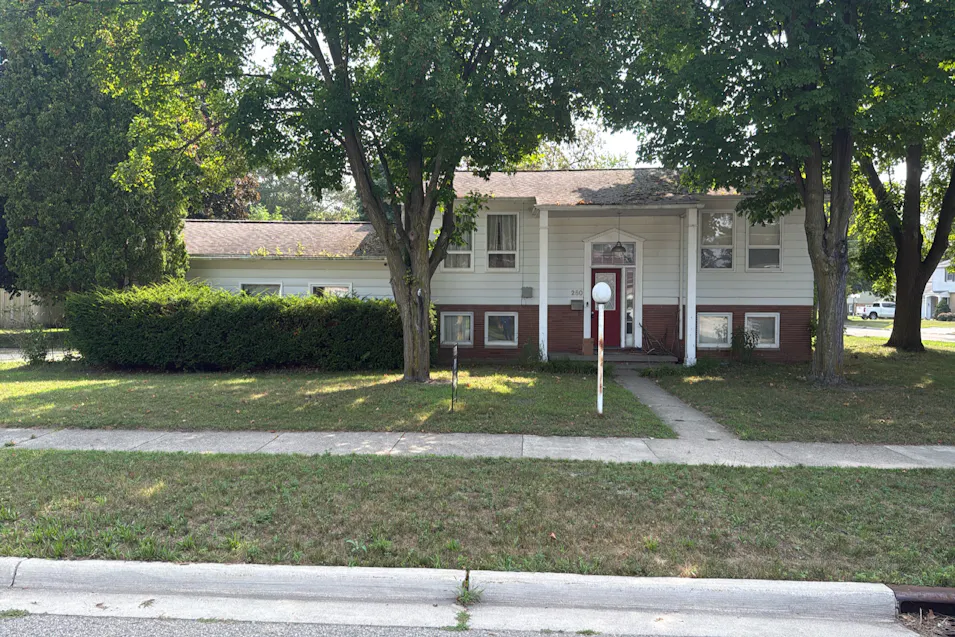 250 Purdy Dr Alma, MI 48801, Gratiot County