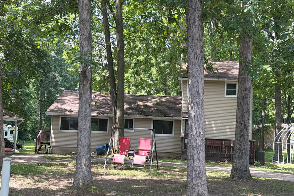 13266 Torrey Rd Fenton, MI 48430-1038, Genesee County
