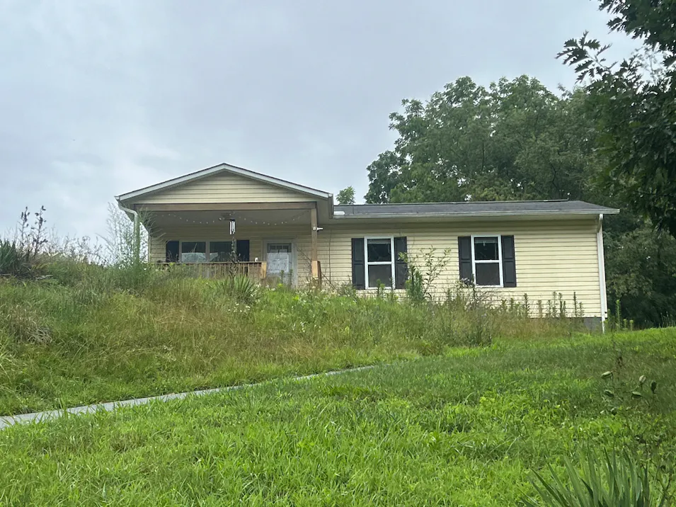 302 Spring Street Canton, NC 28716, Haywood County