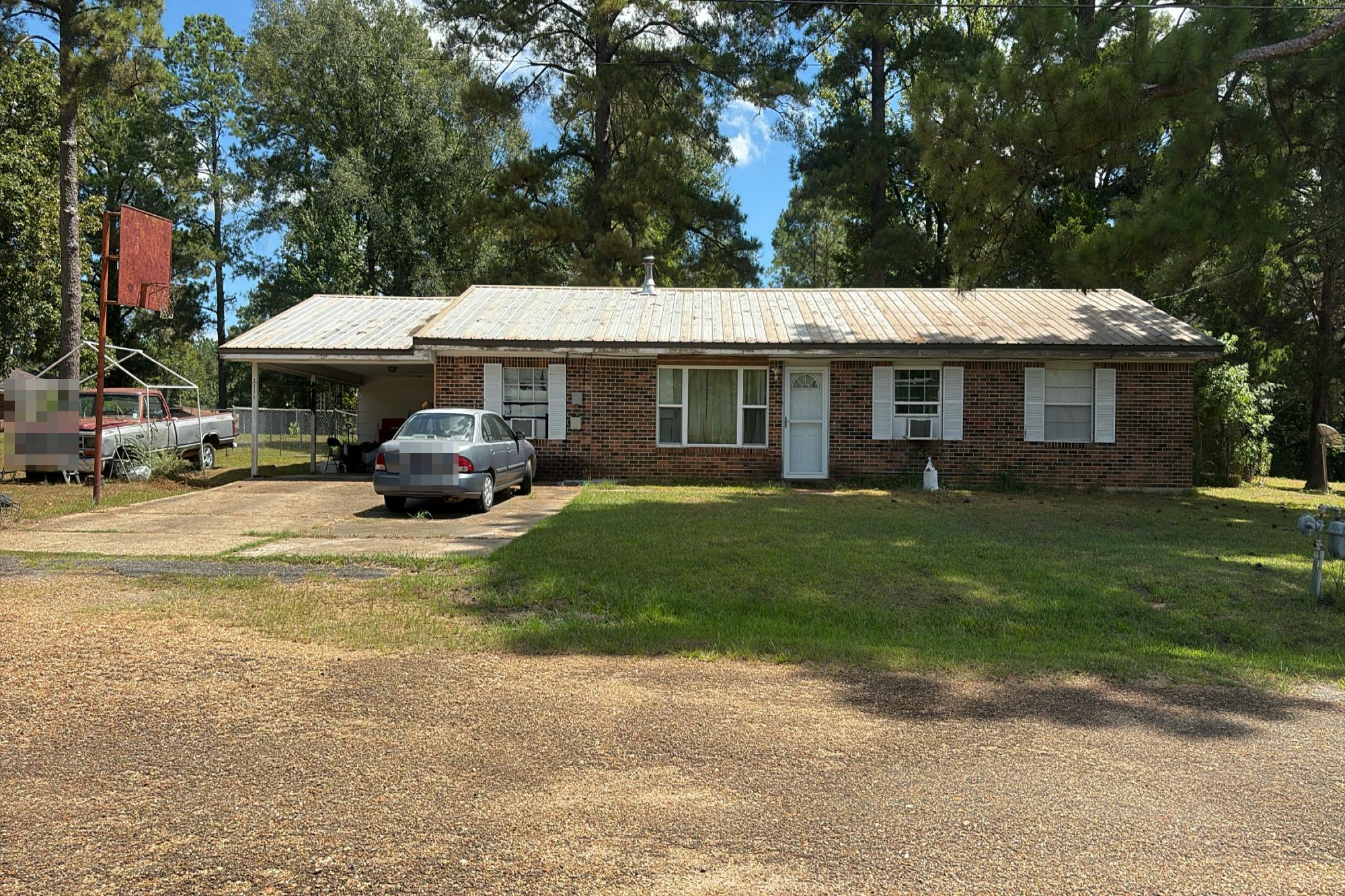 Lofton St, Jena, LA 71342