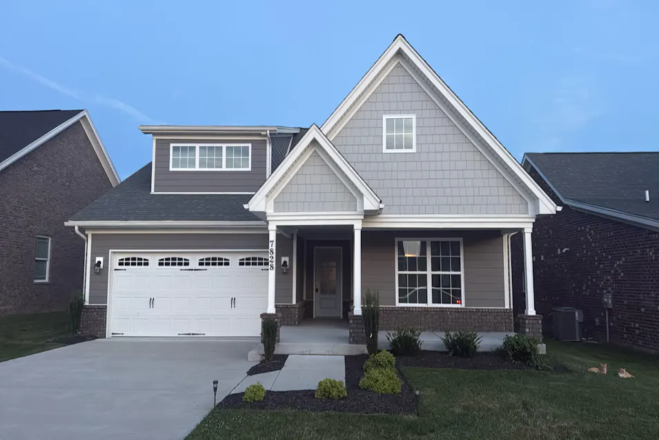 7828 Linwood Cir Charlestown, IN 47111-8330, Clark County