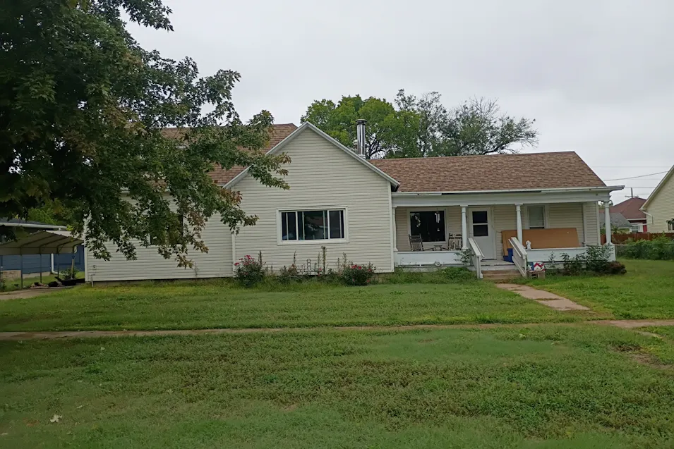 911 Pacific St Cambridge, NE 69022, Furnas County