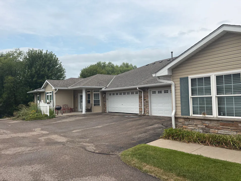 269 Kings Pointe Drive Delano, MN 55328, Buffalo County