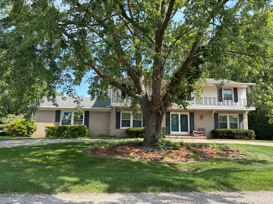 16329 Andover Dr Clinton Township, MI 48035, Macomb County