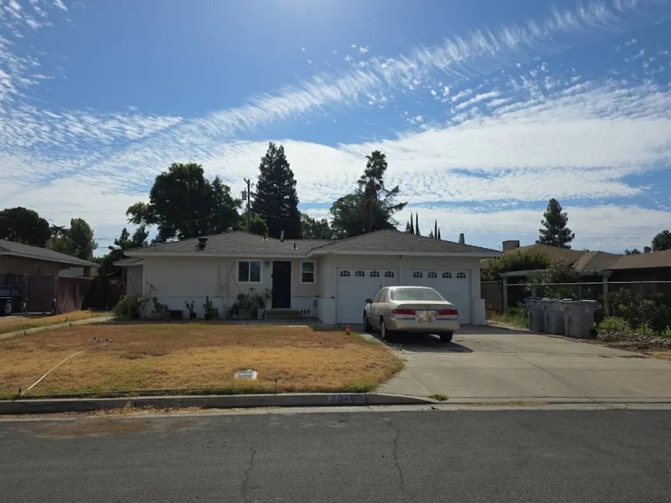 3910 N Safford Ave Fresno, CA 93704, Fresno County