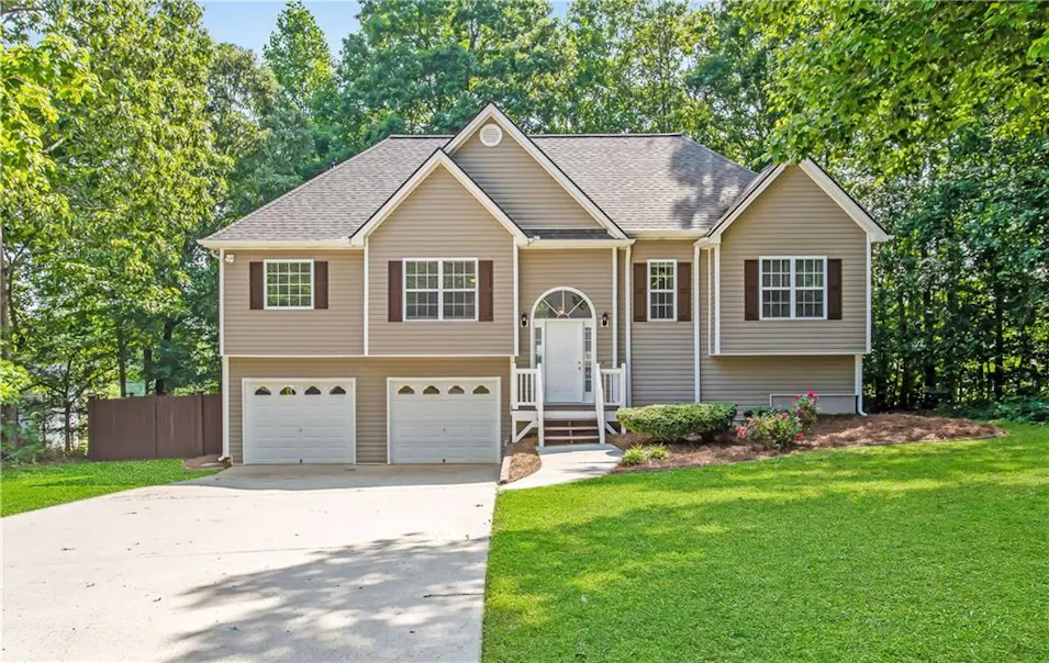 81 Glen Ridge Dr Villa Rica, GA 30180, Carroll County