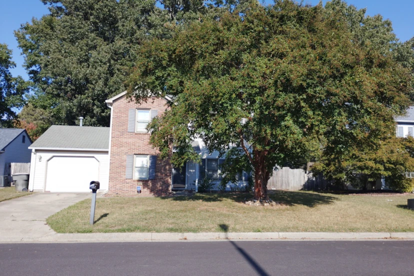 738 Michelle Dr