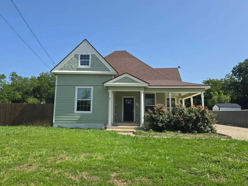 409 E Walnut St Hillsboro, TX 76645, Hill County