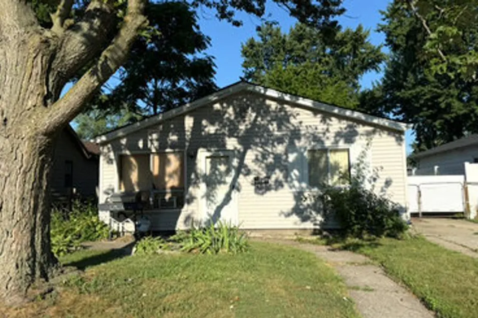 27067 Townley St Madison Heights, MI 48071, Oakland County