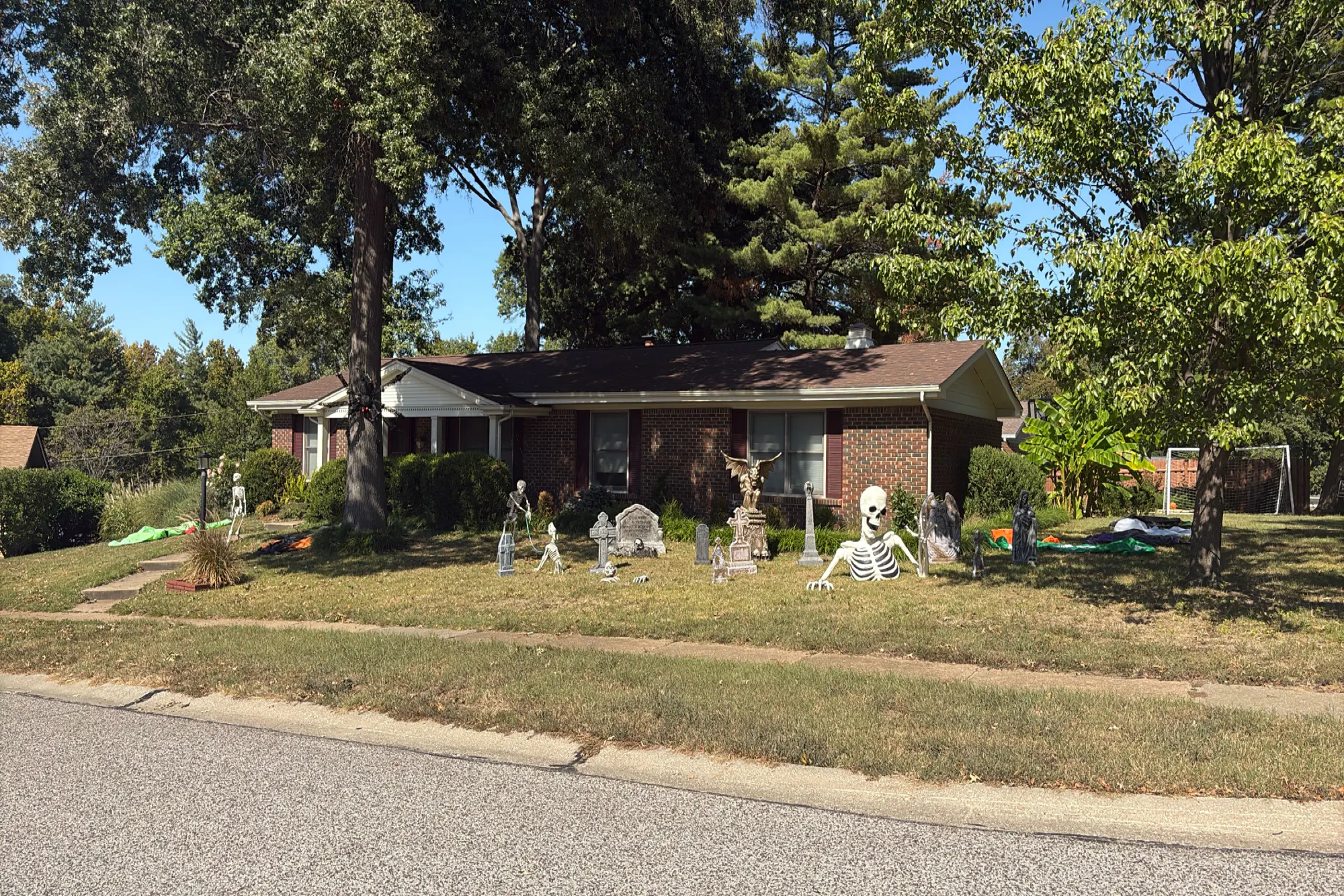 Whispering Hills Ln, Saint Louis, MO 63146 #1