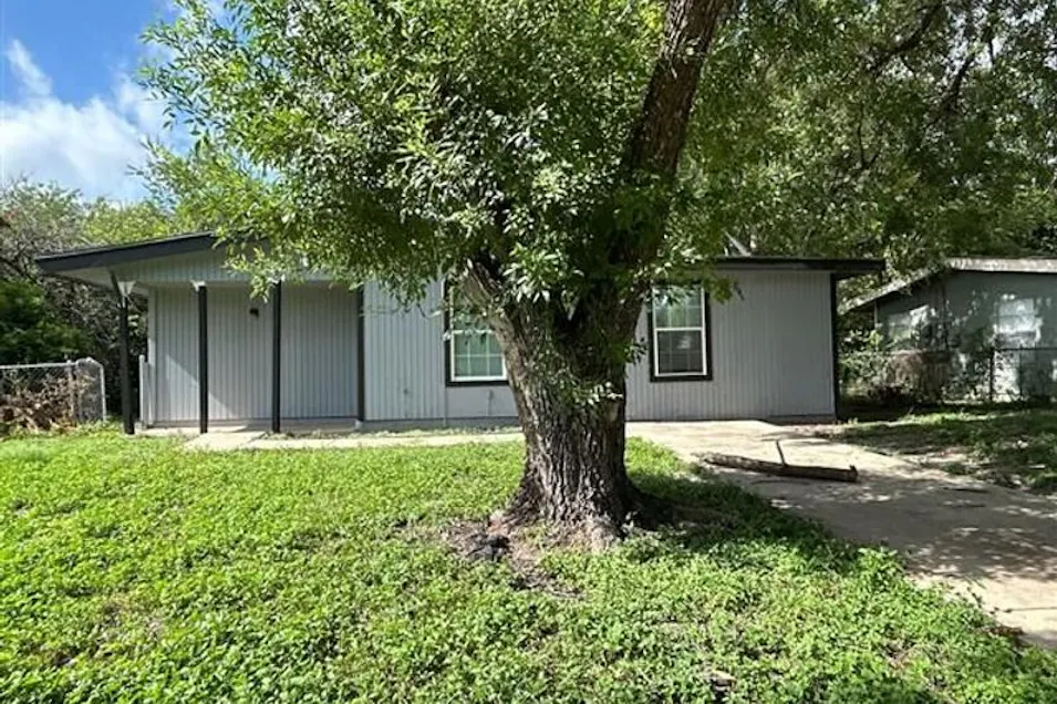 5138 Village Lawn San Antonio, TX 78218, Bexar County