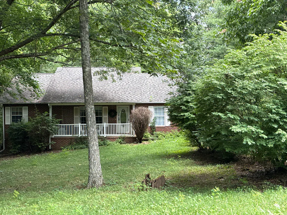 2005 Wichita Dr Crossville, TN 38572, Cumberland County