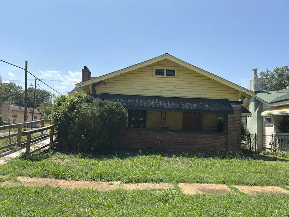 1639 51st Street West Birmingham, AL 35208, Jefferson County