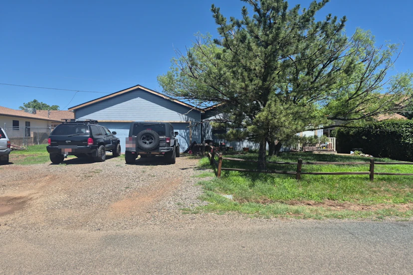 8390 E Leigh Dr