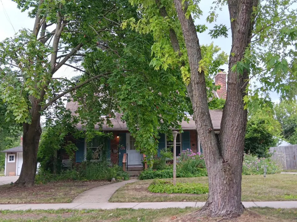 13660 Sherwood St Oak Park, MI 48237, Oakland County