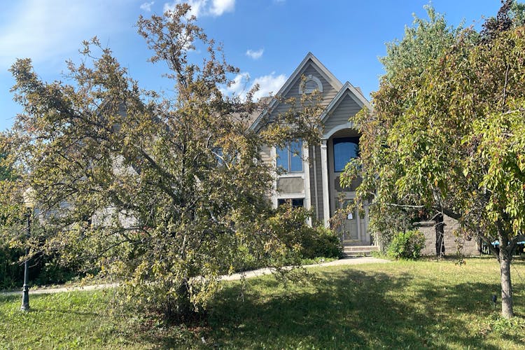 11250 W Heritage Dr Milwaukee, WI 53224, Milwaukee County