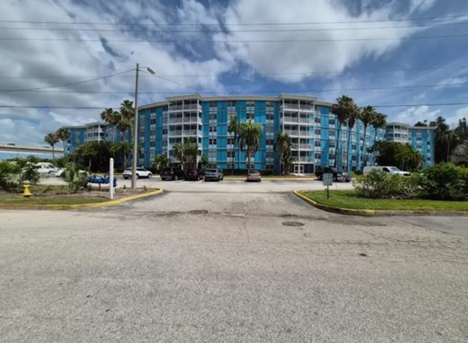 3315 58 Ave South 114 Saint Petersburg, FL 33712, Pinellas County