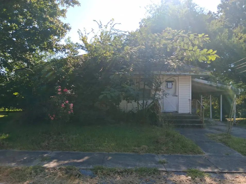 405 S Spring St Bloomfield, MO 63825, Stoddard County