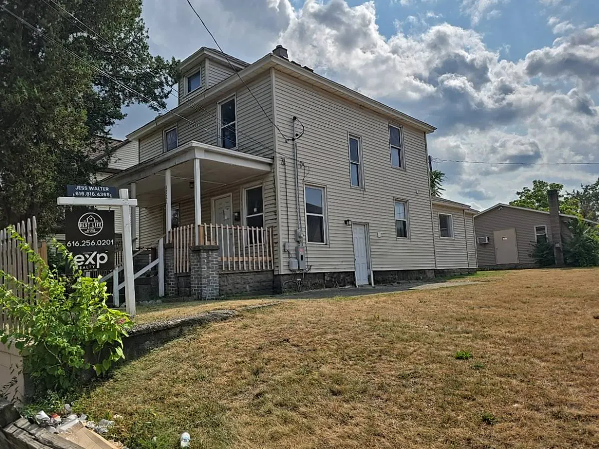 Ionia Ave, Grand Rapids, MI 49507 #1