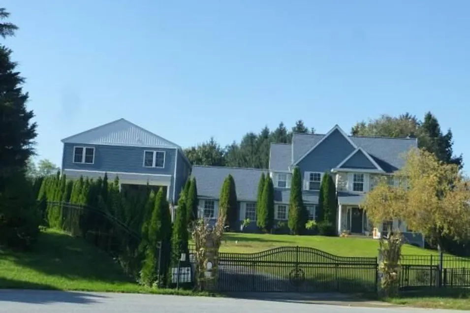 325 Mill Pond Ln Oxford, PA 19363, Chester County