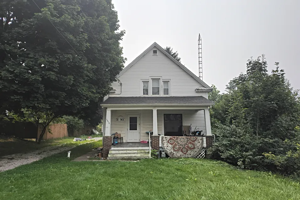 5450 Louisville St Louisville, OH 44641, Stark County