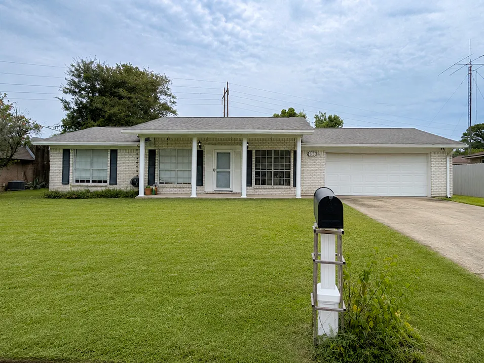 6940 Cabral Street Pensacola, FL 32503, Escambia County