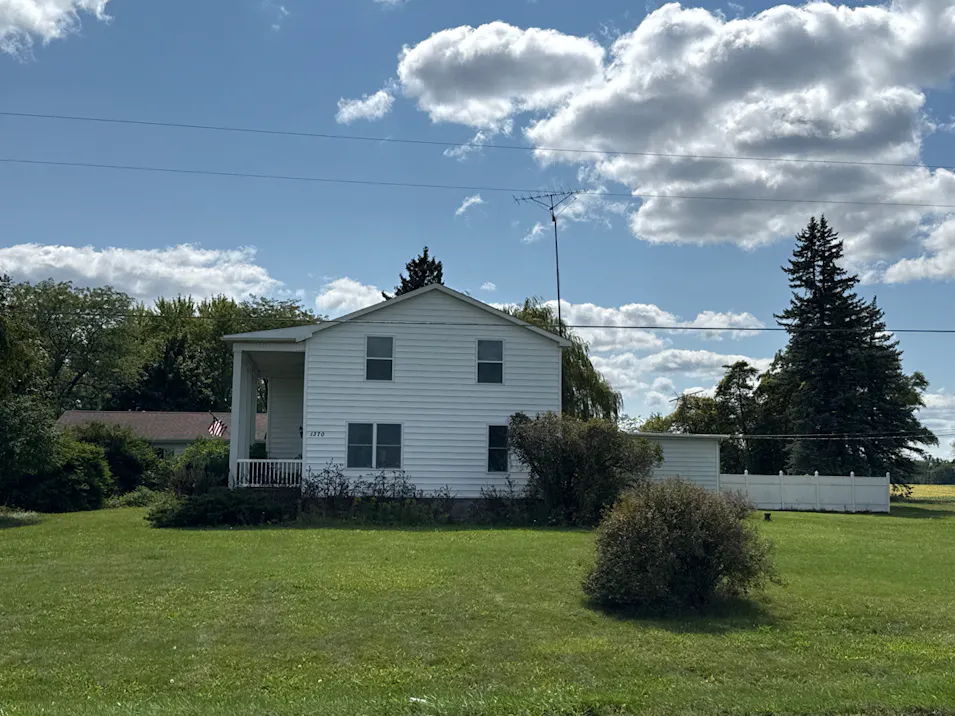 1370 E Pickard Rd Mount Pleasant, MI 48858, Isabella County