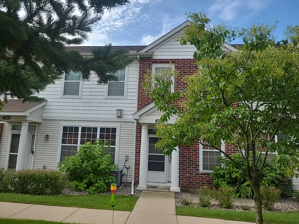 1247 Hometown Avenue #304 Maplewood, MN 55109, St. Paul County