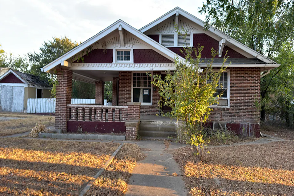 324 E Main St Gatesville, TX 76528, Coryell County