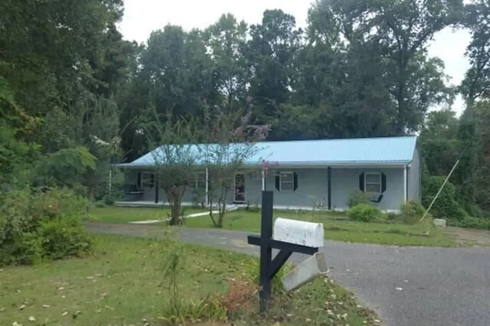 3104 35th Street East Tuscaloosa, AL 35405, Tuscaloosa County