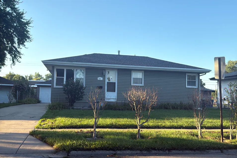 3531 41st St Highland, IN 46322-2812, Lake County