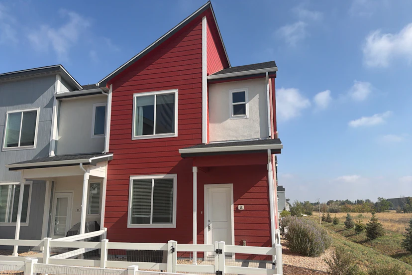 500 S. Denver Avenue, Unit 8e