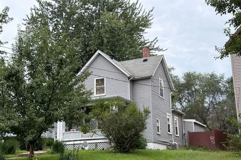 Illinois Ave, Peoria, IL 61603 #1
