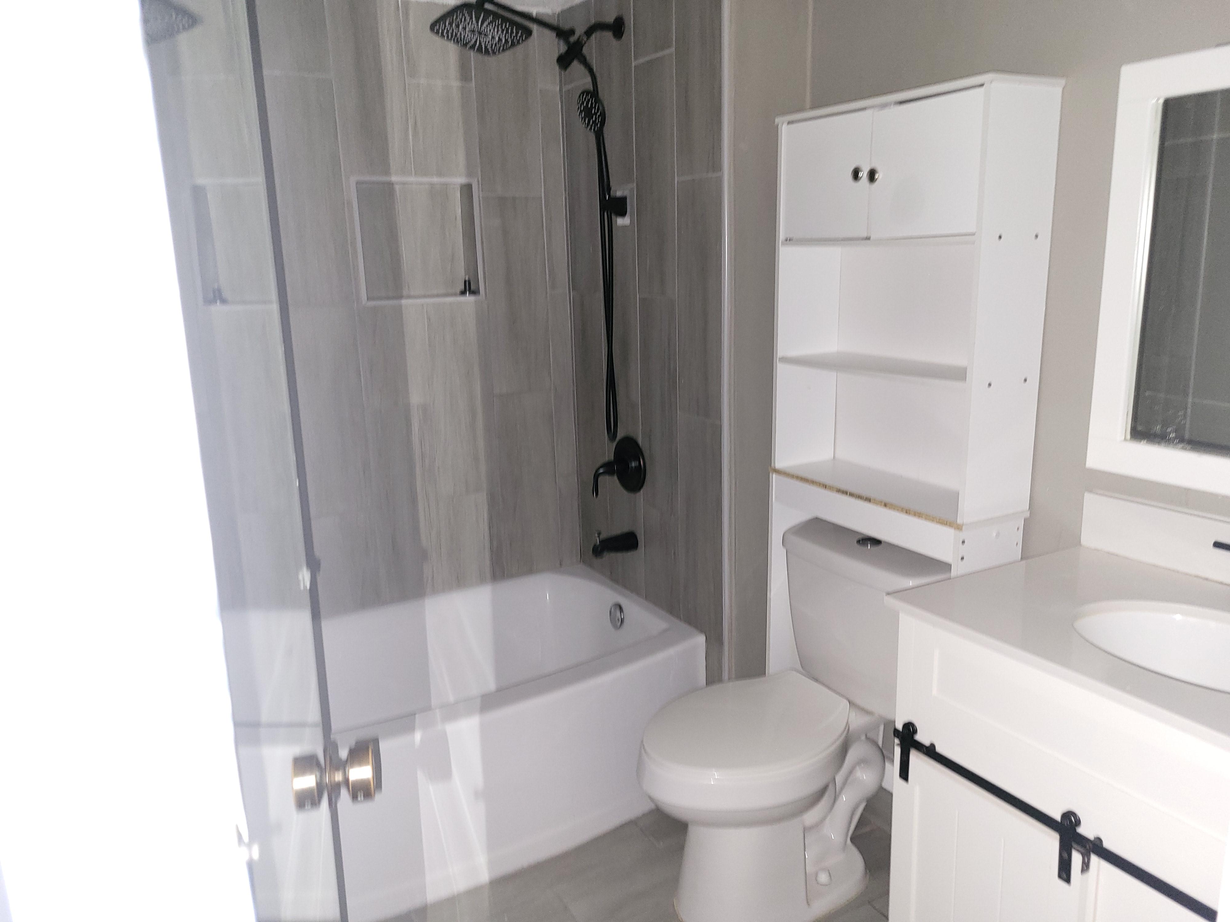7647 Las Palmas Way photo 2