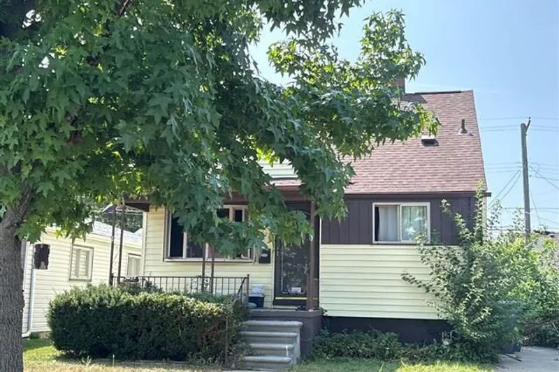 Mayflower Ave, Lincoln Park, MI 48146 #1