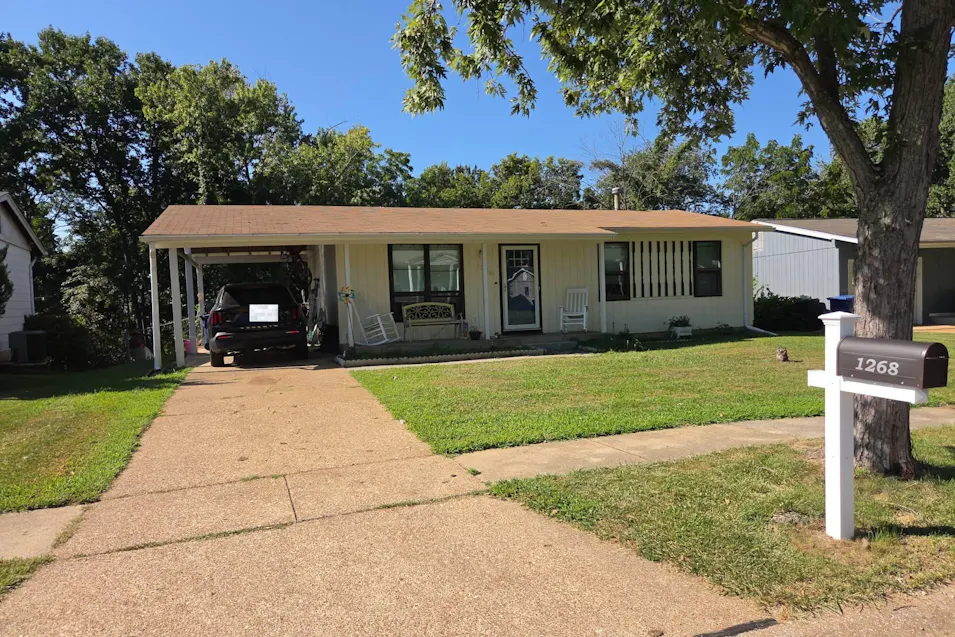 1268 Pequeno Ln Fenton, MO 63026, St. Louis County